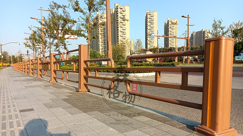 城市藝術(shù)交通護欄