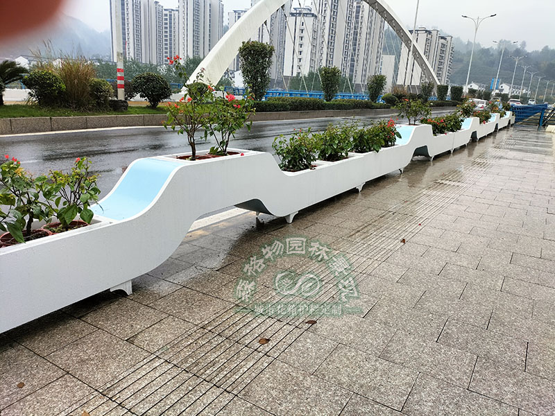 湖南道路橋梁一體式大型花箱